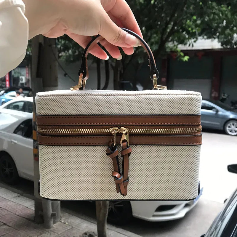 Bolsa de Mão Retrô de Luxo